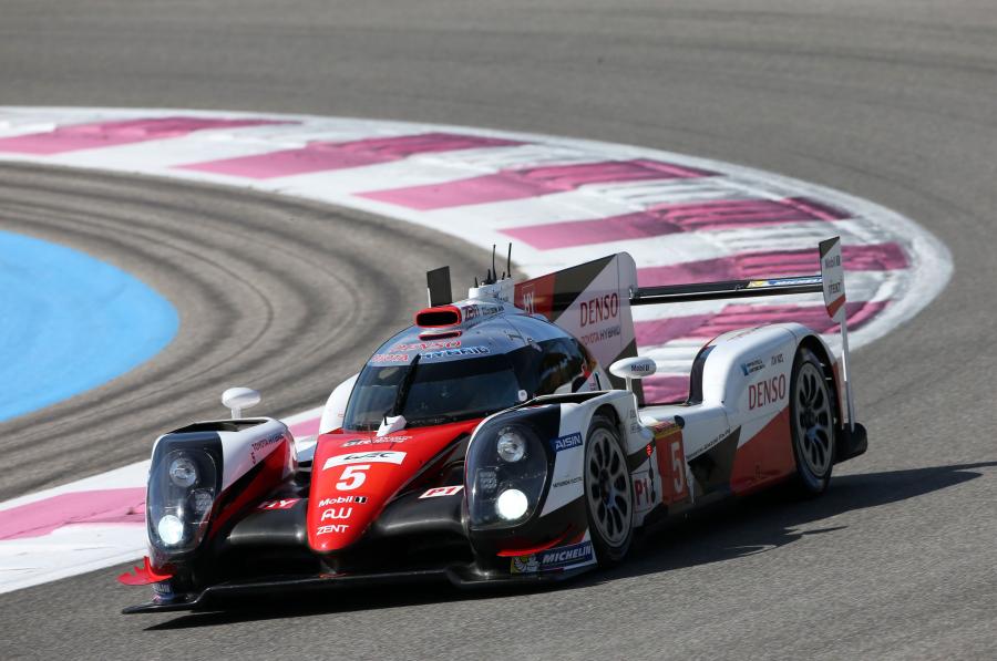  Toyota TS050 Hybrid 2016 года  (фото 27 из 27)